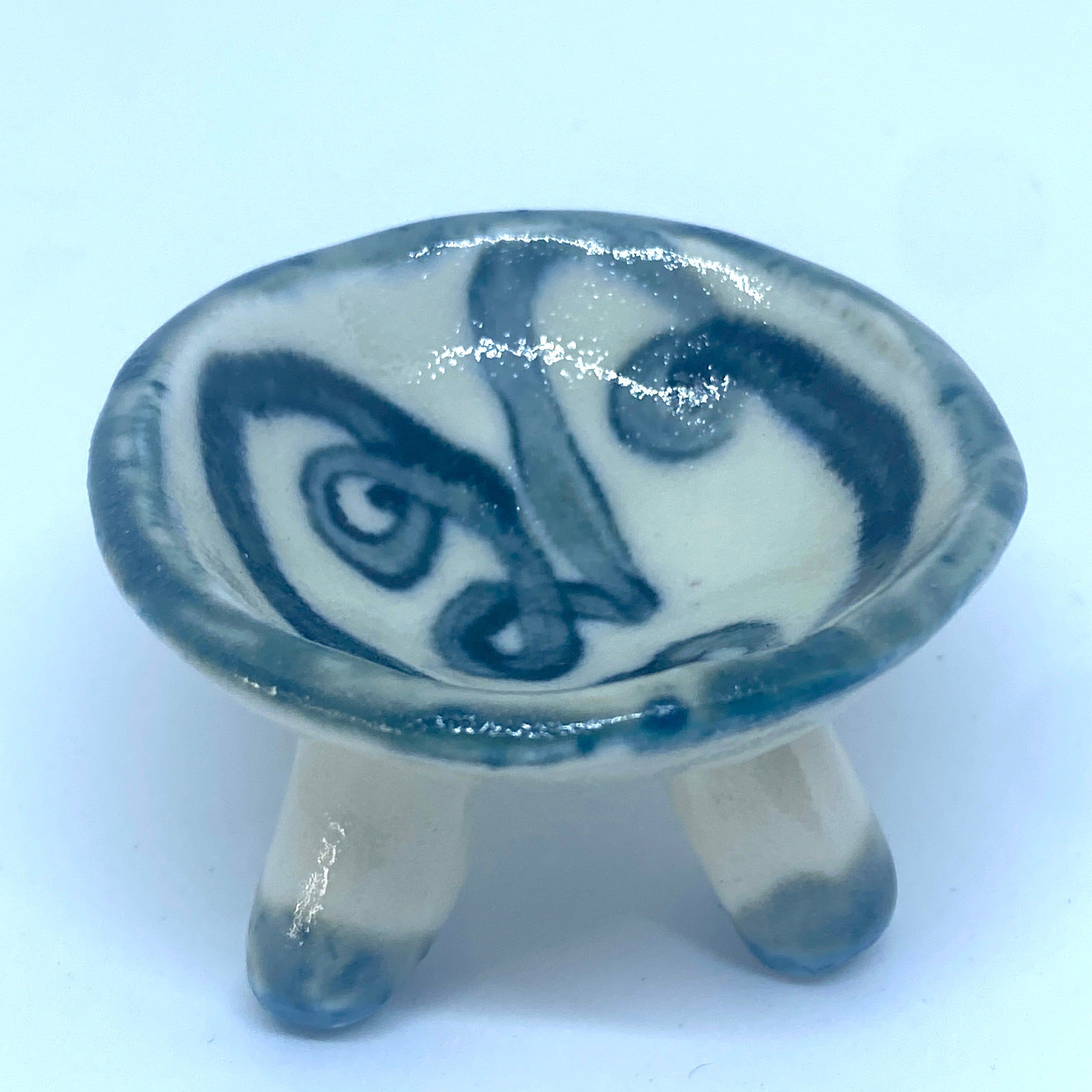Earthware Hand Painted Small Face Trinket Dish with legs