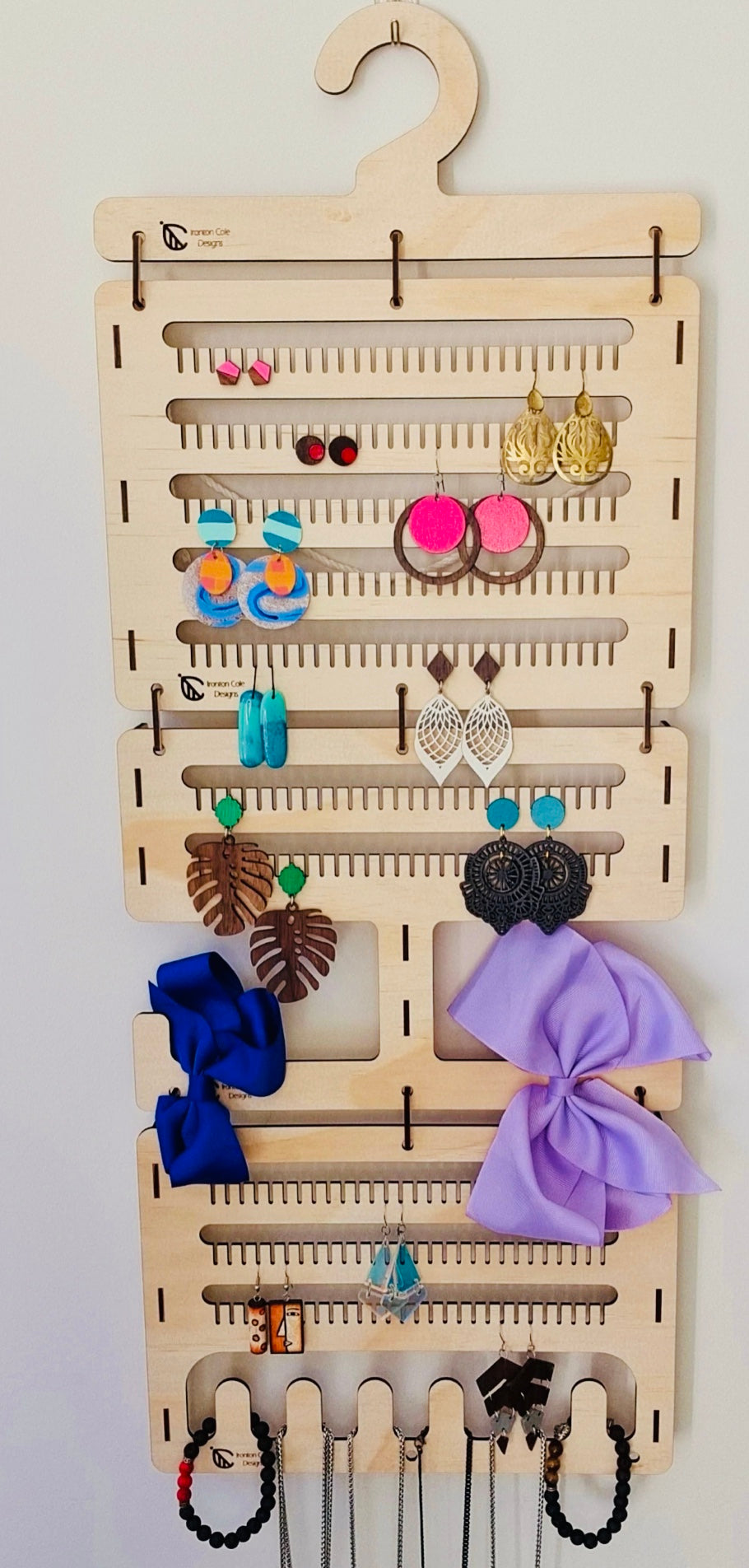 Customisable Accessories Organiser