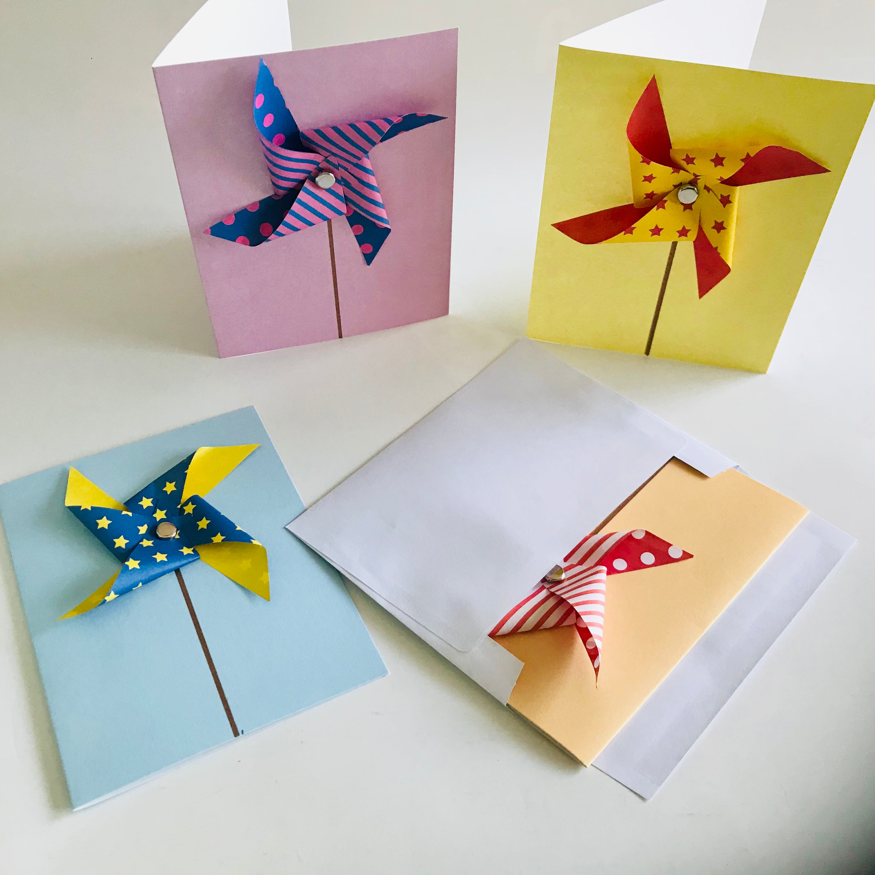 Handmade 3D Pin-Wheel Greeting Cards