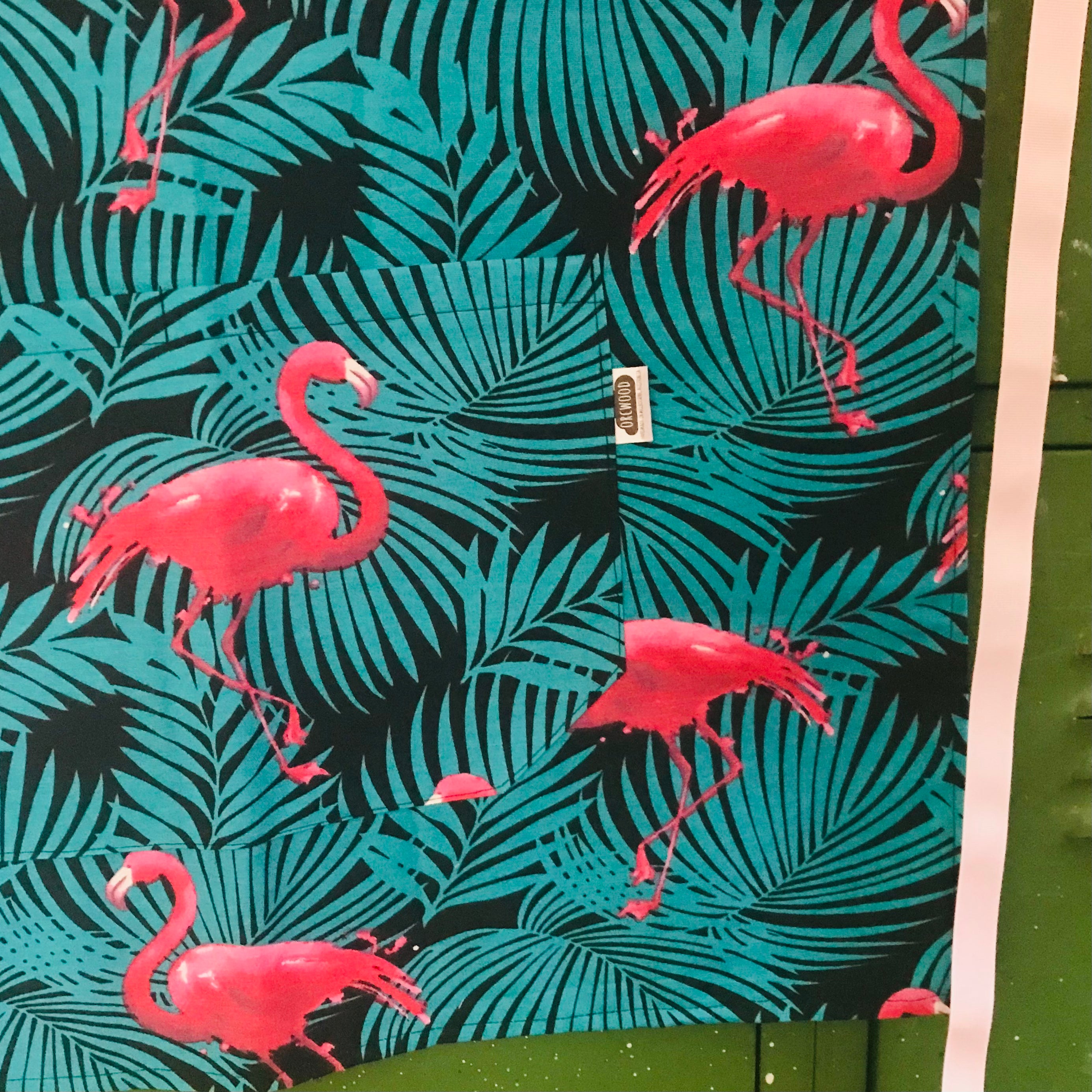 Apron (adult - medium) - Flamingo (teal ferns)