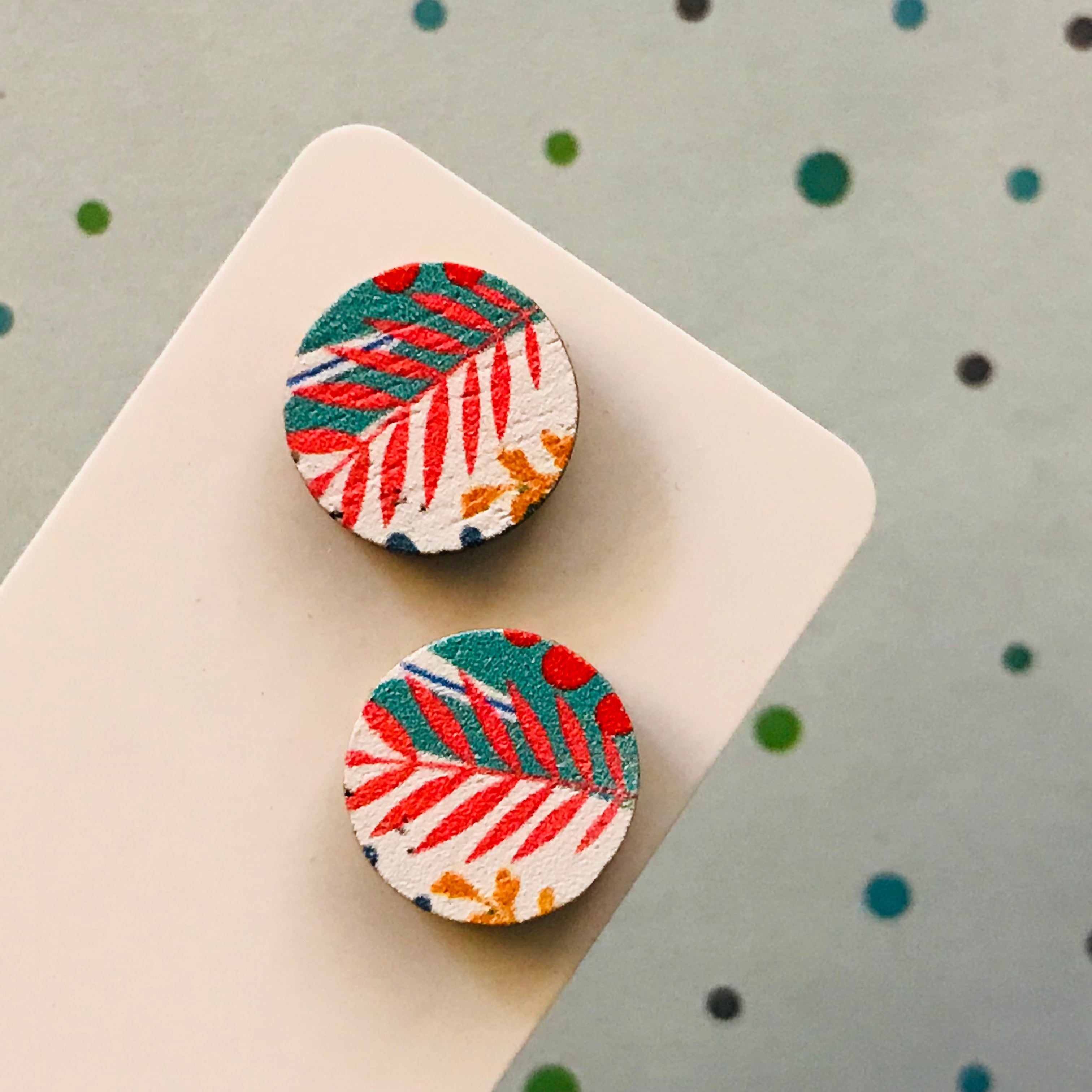 Novelty Studs Earrings - Graphic Wood
