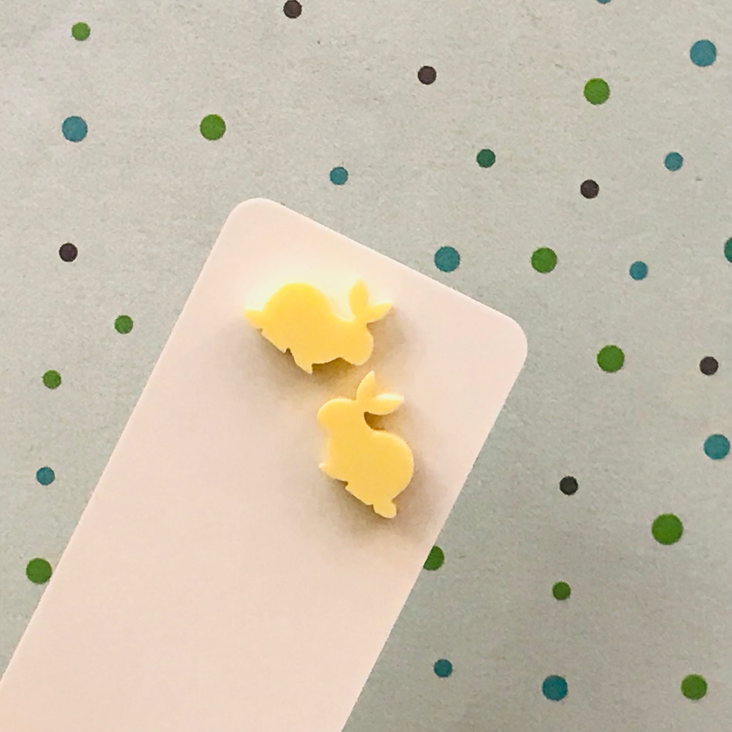 Novelty Studs Earrings - Graphic Acrylic