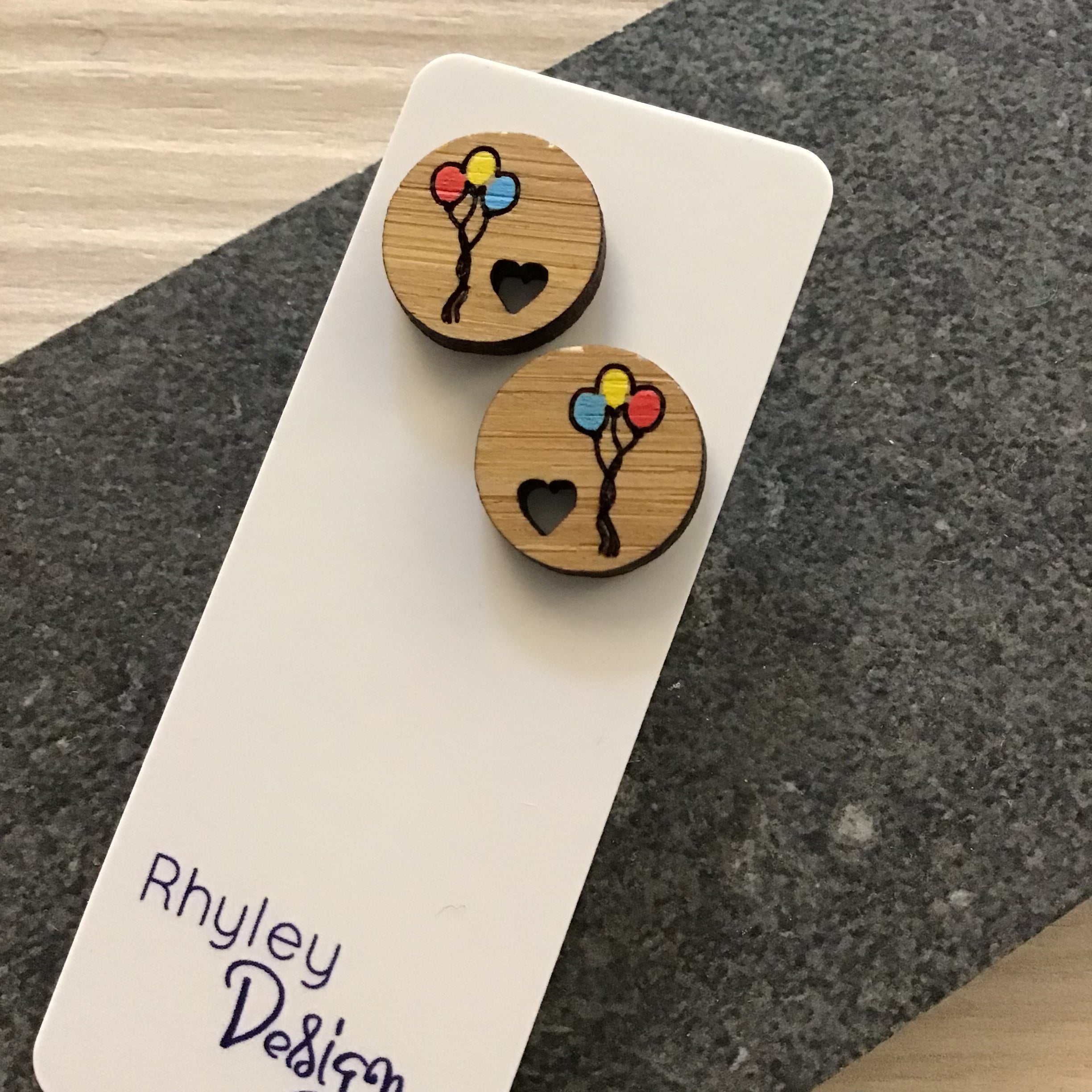 Novelty Studs Earrings - Graphic Wood