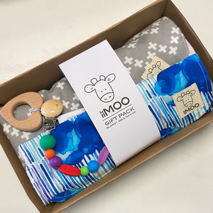 Gift Box - Blanket, Bib & Silicone Teether