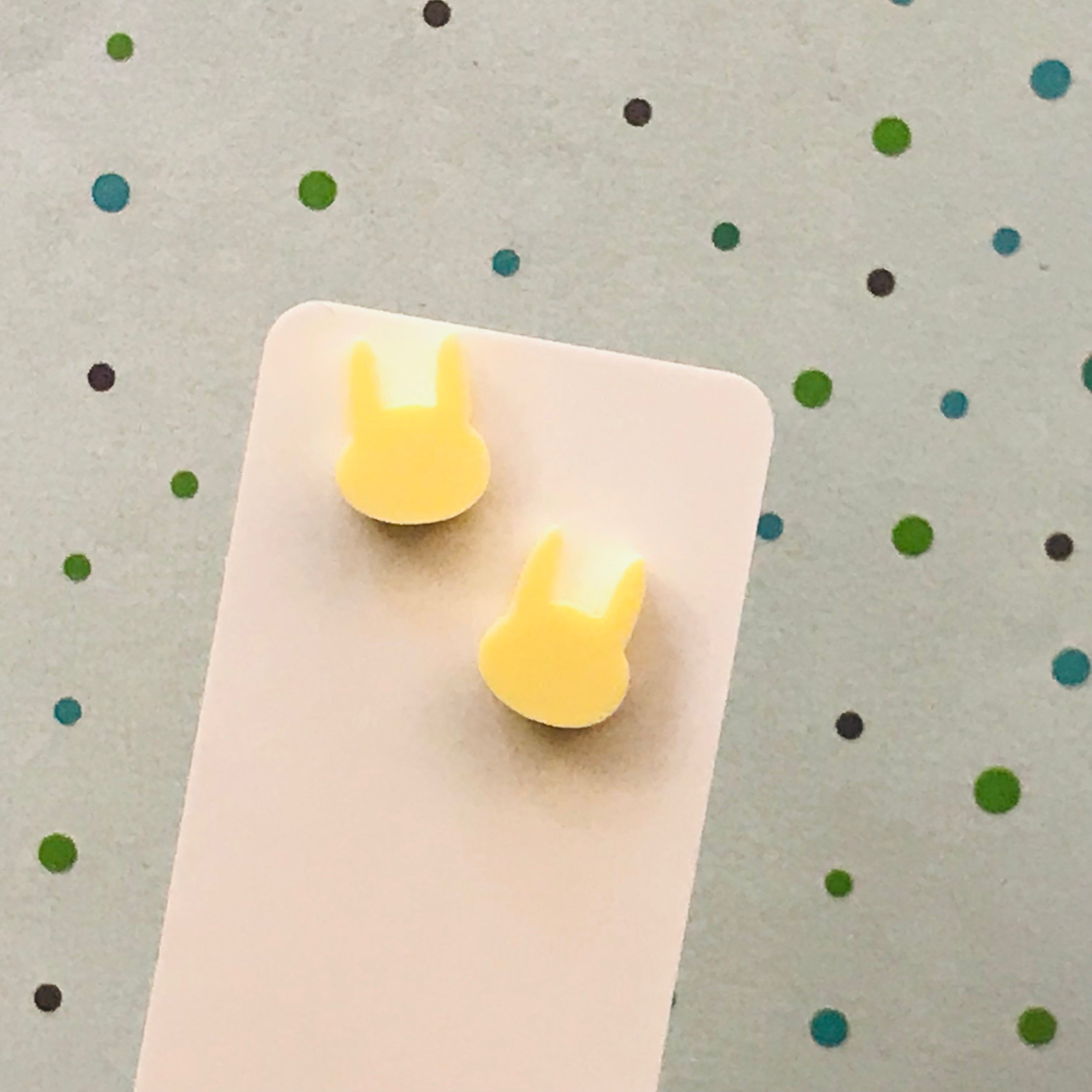 Novelty Studs Earrings - Graphic Acrylic